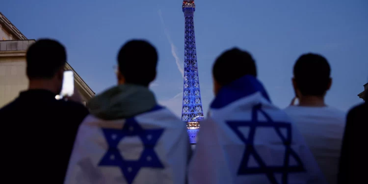 Delegación israelí inicia en París conversaciones sobre liberación de rehenes