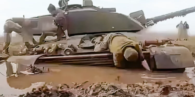 El tanque Challenger británico sigue atascándose en Ucrania