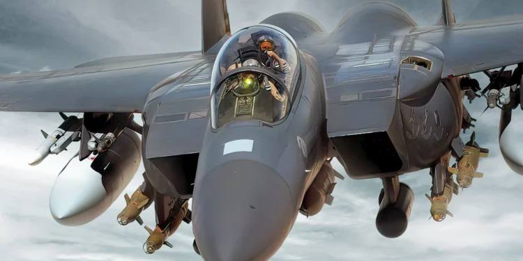 F-15E Strike Eagle: Potencia de fuego inigualable