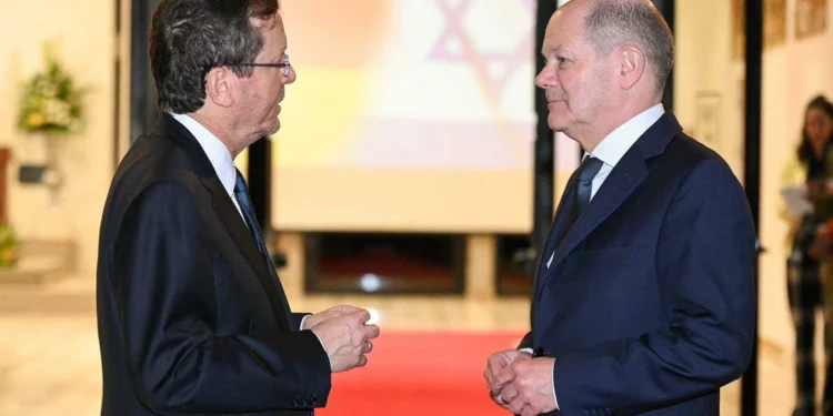 Herzog: El principal objetivo de la guerra en Gaza es liberar a los rehenes