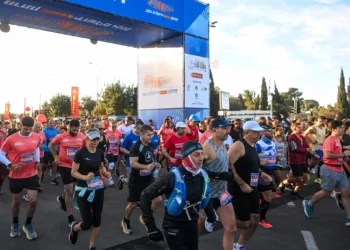 Comienza el Maratón de Jerusalén con 40.000 corredores en honor de las fuerzas de seguridad