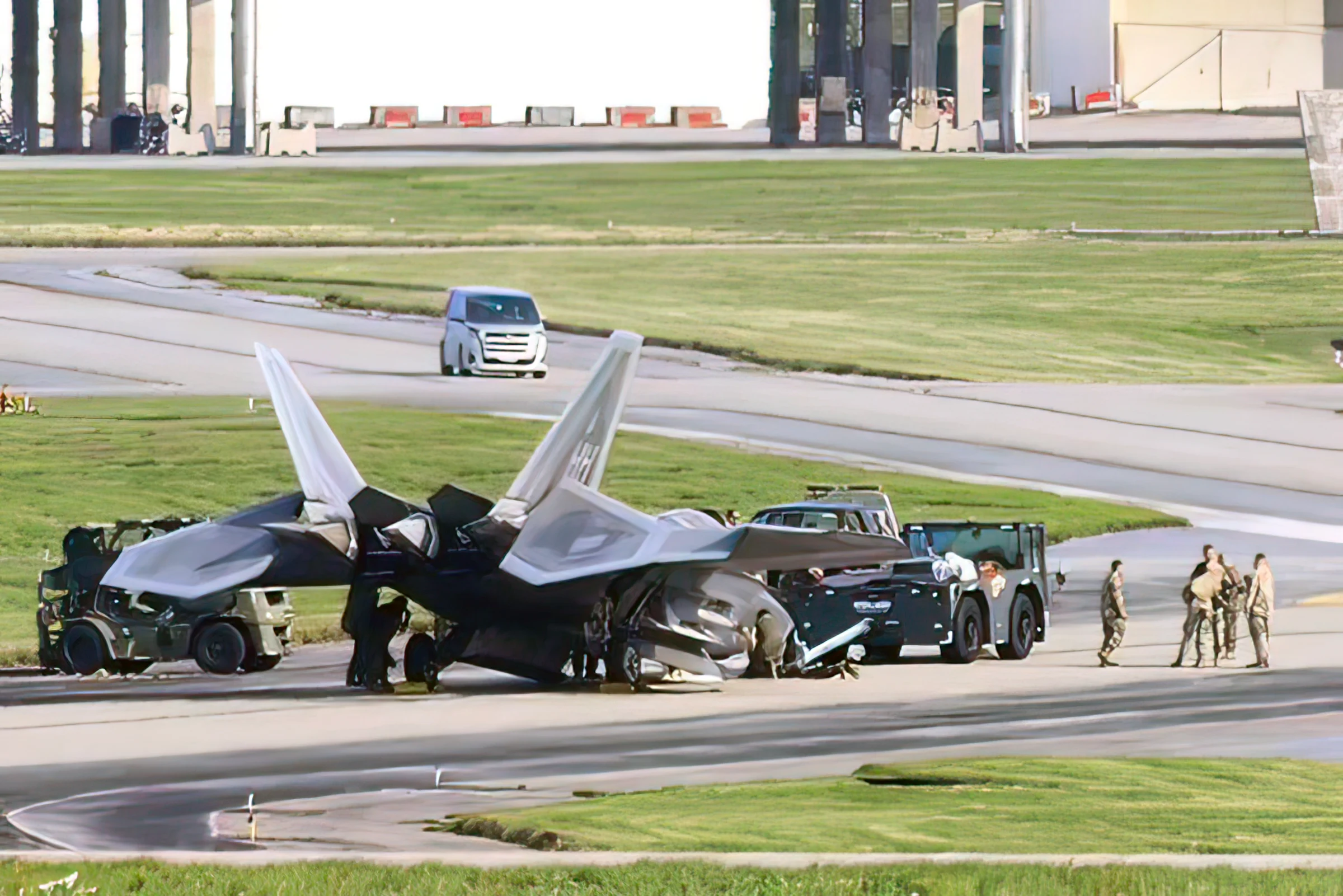 Raptor en problemas: F-22 sufre incidente en base de Kadena