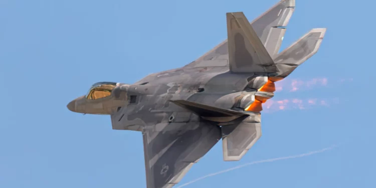 F-22 Raptor