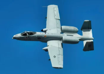 ¿Es posible modernizar el A-10 Warthog y hacerlo furtivo?