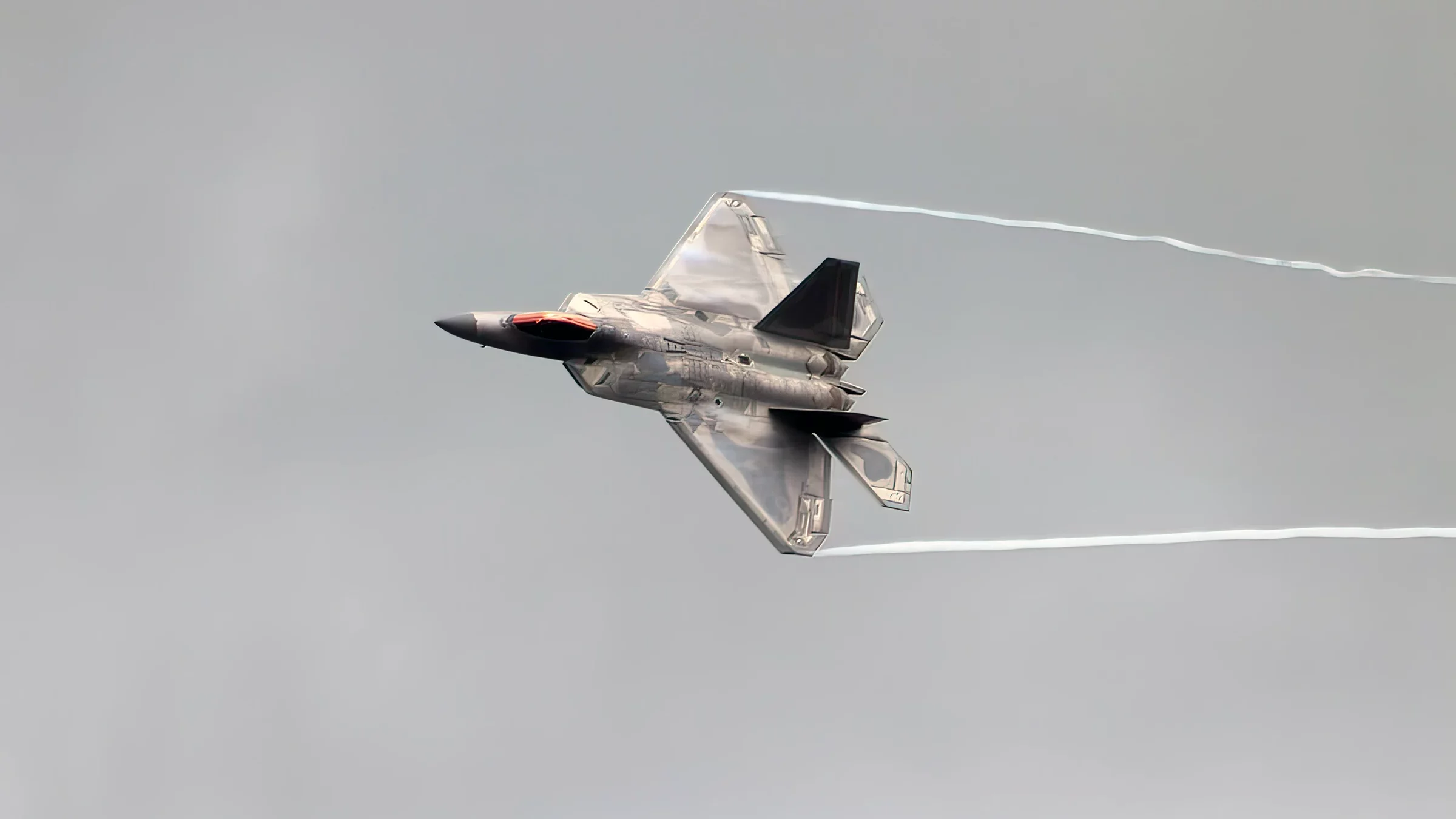 Fortalezas y debilidades del caza F-22 Raptor