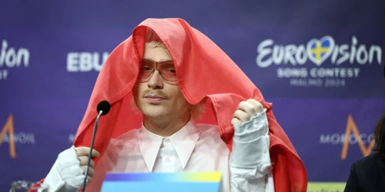 Expulsado de Eurovisión el participante holandés tras “incidente”