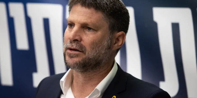 Smotrich elogia a Trump por rechazar un Estado Palestino