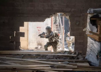 Soldiers of the Paratroopers Brigade operate in northern Gaza's Jabaliya, in an image cleared for publication on May 26, 2024. (Israel Defense Forces)