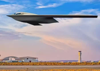 100 bombarderos furtivos B-21 Raider es insuficiente