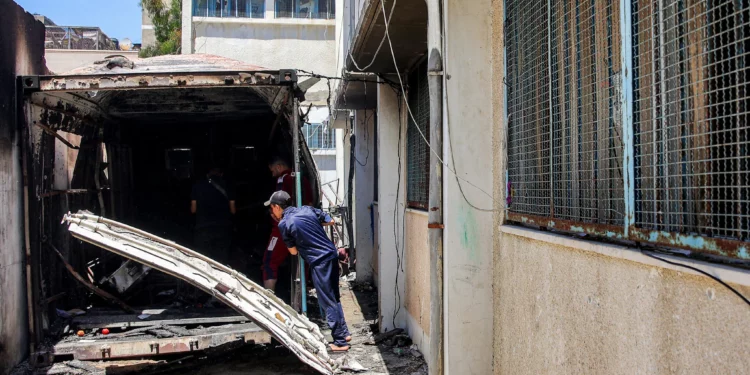 FDl atacan centro de mando de Hamás en escuela de la ONU