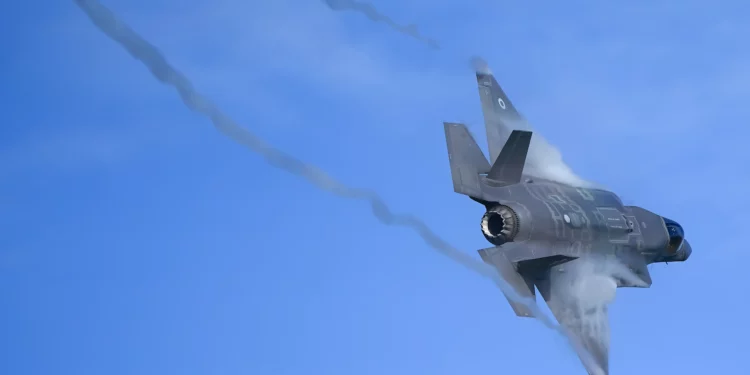 Caza F-35 Lightning II: Principales fortalezas y debilidades