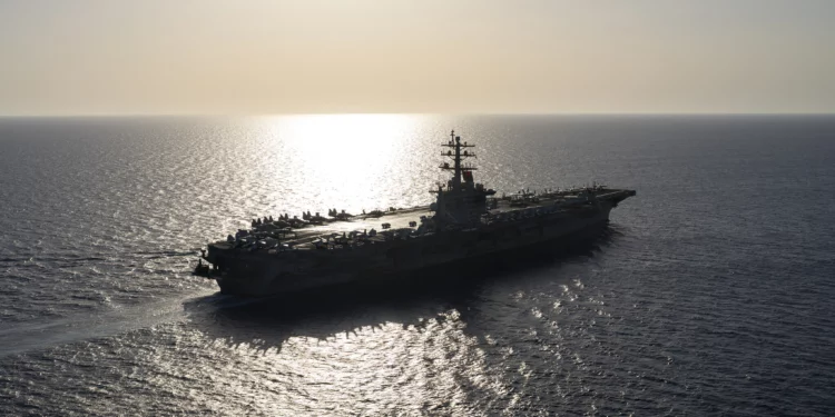 El USS Dwight D. Eisenhower podría estar agotando sus fuerzas