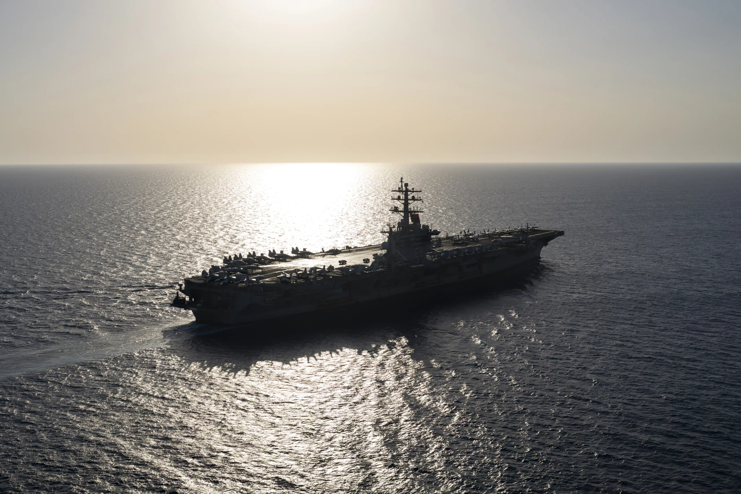 El USS Dwight D. Eisenhower podría estar agotando sus fuerzas