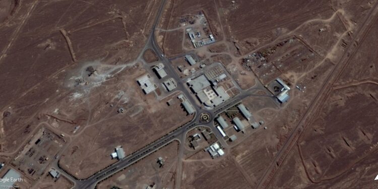 Imagen de satélite del 15 de septiembre de 2017 de la instalación nuclear de Fordo en Irán. (Google Earth)