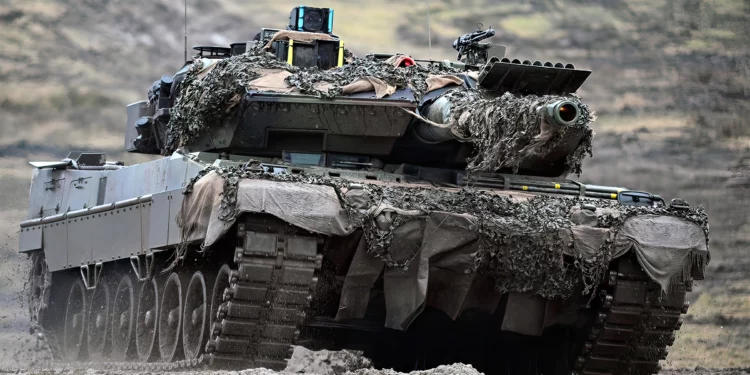 Europa envía nuevos tanques Leopard 2 a Ucrania tras rigurosas pruebas