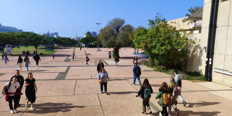 El campus de la Universidad de Tel Aviv, el 31 de diciembre de 2023. (Gavriel Fiske/TOI)