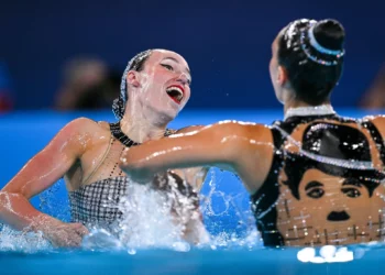 Dúo de natación artística de Israel alcanza su mejor posición en Juegos Olímpicos