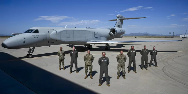 La USAF recibe el poderoso EA-37B: ¡adiós EC-130H!