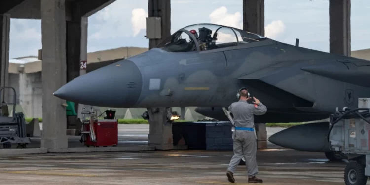 ¡Despedida histórica! Los últimos F-15C dejan Kadena tras 40 años