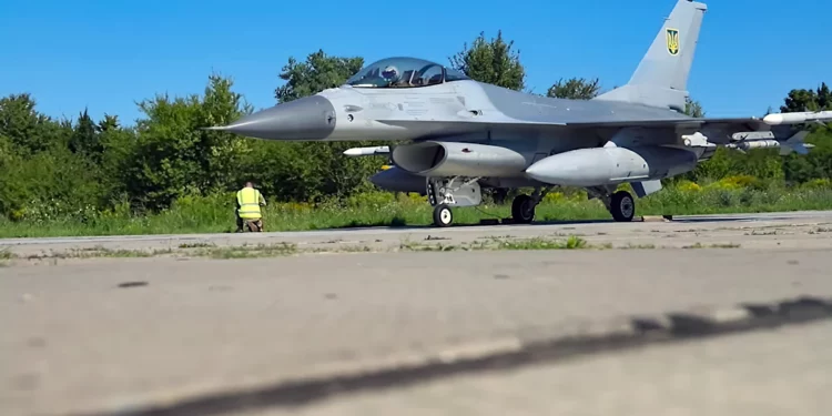 F-16 ucraniano