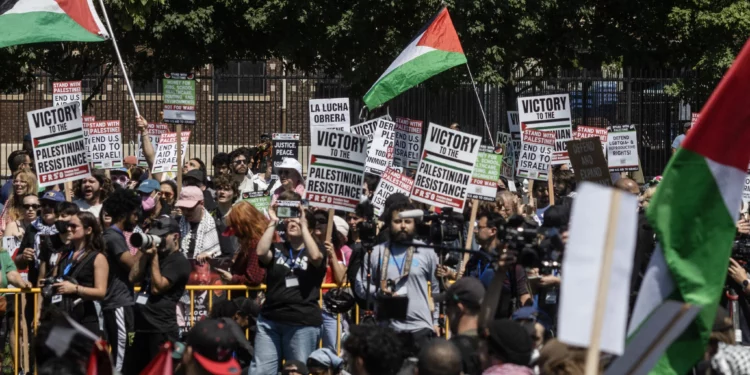 Asistencia en marcha antiisraelí es menor de la mitad de lo esperado