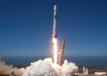 SpaceX coloca en órbita el primer satélite espía del Reino Unido