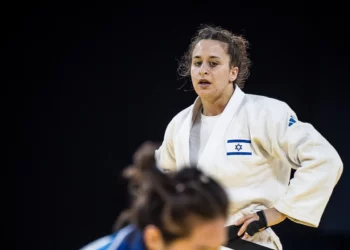 La judoka israelí Inbar Lanir tras vencer a la holandesa Guusje Steenhuis en la categoría de peso femenino de menos de 78 kg en los Juegos Olímpicos de París 2024, el 1 de agosto de 2024. (Comité Olímpico de Israel)