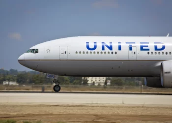 Vista de un vuelo de United Airlines en el aeropuerto Ben Gurion el 3 de agosto de 2013. (Moshe Shai/Flash90)