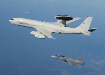 Suecia y OTAN logran interoperabilidad aérea con sistema AWACS