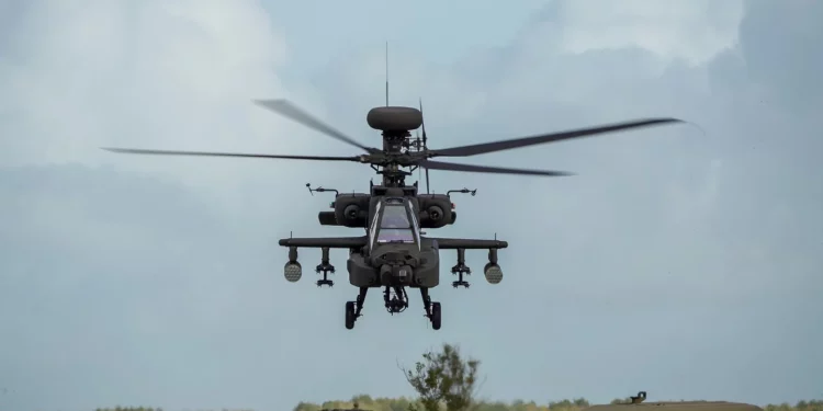 Australia se prepara para la llegada del helicóptero Apache AH-64E