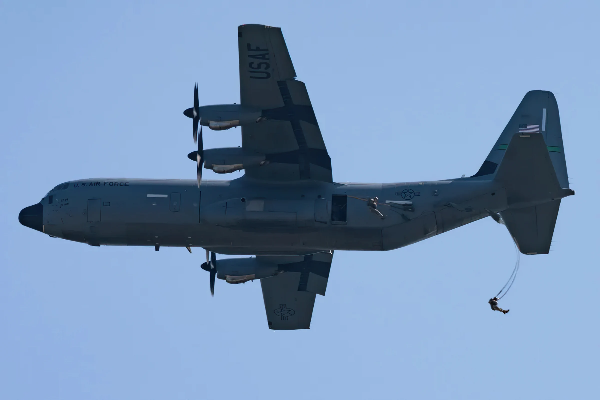 C-130 Hércules: 70 años surcando cielos y superando desafíos