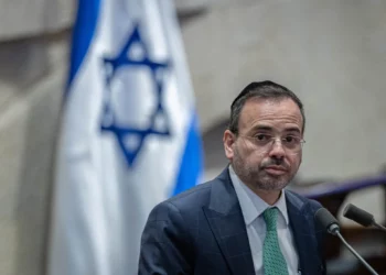 El ministro de Salud, Uriel Buso, en la Knéset en Jerusalén el 10 de julio de 2024. (Chaim Goldberg/Flash90)