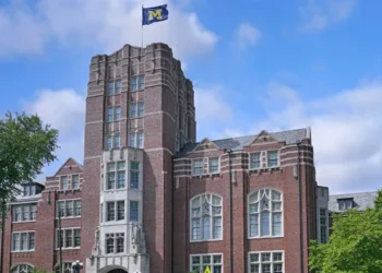 Universidad de Michigan