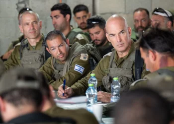 El jefe del Comando Norte de las Fuerzas de Defensa de Israel, mayor general Ori Gordin, asiste a un ejercicio en el norte de Israel, en una foto publicada el 18 de septiembre de 2024. (Fuerzas de Defensa de Israel)