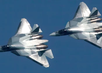 Rusia posiciona tres cazas Su-57 para operar en Ucrania