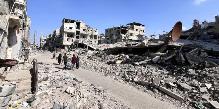Bomba de Hamás en Gaza explota y hiere a seis niños cerca de convoy humanitario