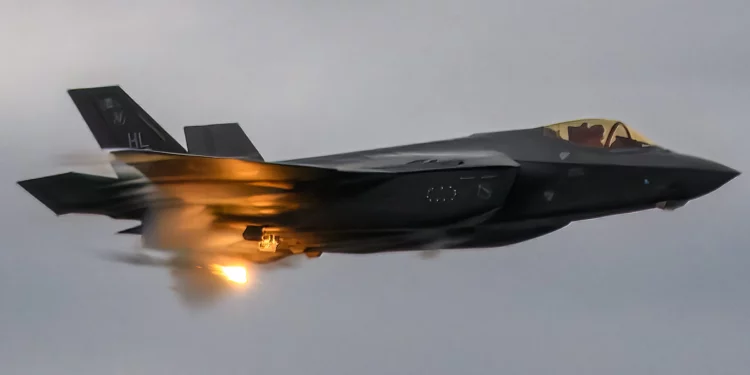 Qué mantiene a Turquía fuera del programa F-35