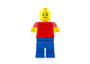 Tienda Lego se niega a fabricar figura con lazo amarillo por los rehenes