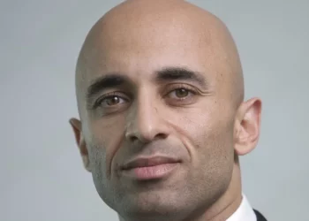 El embajador de los Emiratos Árabes Unidos en Washington, Yousef al-Otaiba (Cortesía)