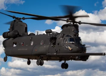 Northrop Grumman equipará helicópteros Chinook de la RAF con CIRCM