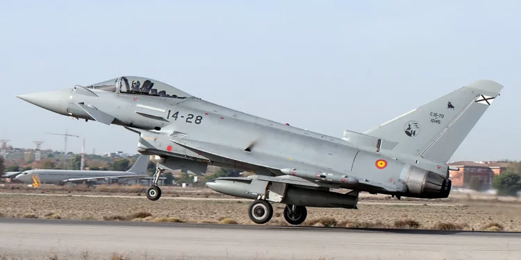 El Eurofighter Typhoon vuela por primera vez con radar E-Scan