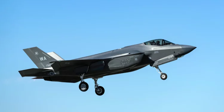 El Departamento de Defensa y Lockheed cierran acuerdo por 145 F-35