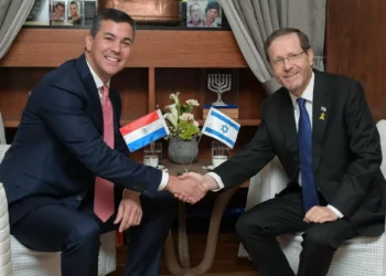 Herzog recibe a Peña en Jerusalén para inaugurar embajada paraguaya