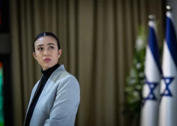 Noa Argamani revela condiciones críticas de rehenes en Gaza