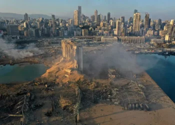 Acusan a 10 personas por la explosión del puerto de Beirut