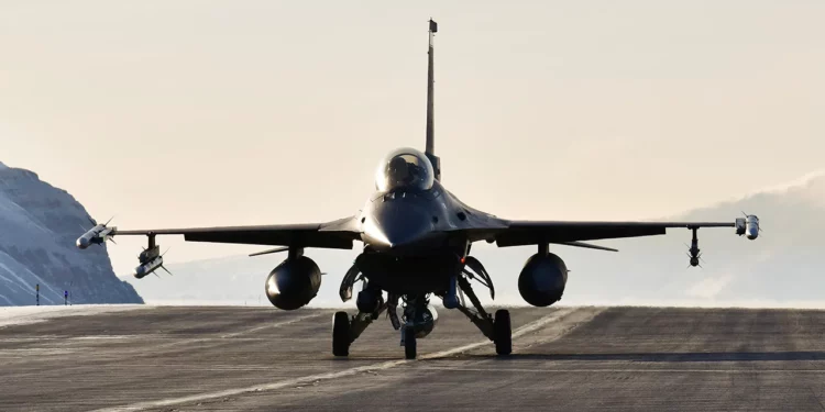 F-16