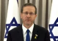 El presidente Isaac Herzog pronuncia una declaración sobre el acuerdo de alto el fuego y liberación de rehenes aprobado por Israel y Hamás el miércoles 15 de enero de 2025. (Captura de pantalla, GPO)