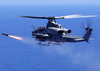 NAVAIR probó un misil LRPF de precisión desde un AH-1Z Viper