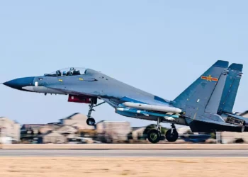 El Su-30MK2 chino se retira del PLAN para unirse a la PLAAF