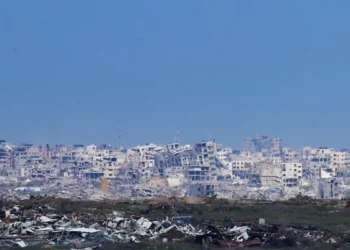 Vista del norte de la Franja de Gaza desde el lado israelí de la frontera, el 9 de febrero de 2025. (Tomer Neuberg/Flash90)